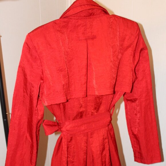 Design Today's Women's Red Jacket Design - Picture 5 of 6